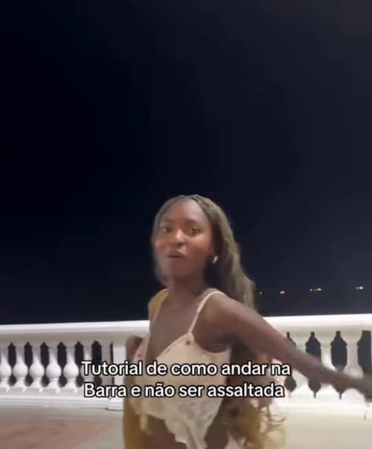 ... e pra trás por Reprodução