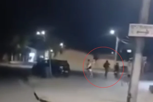 Criminosos registraram crime em vídeo por Reprodução