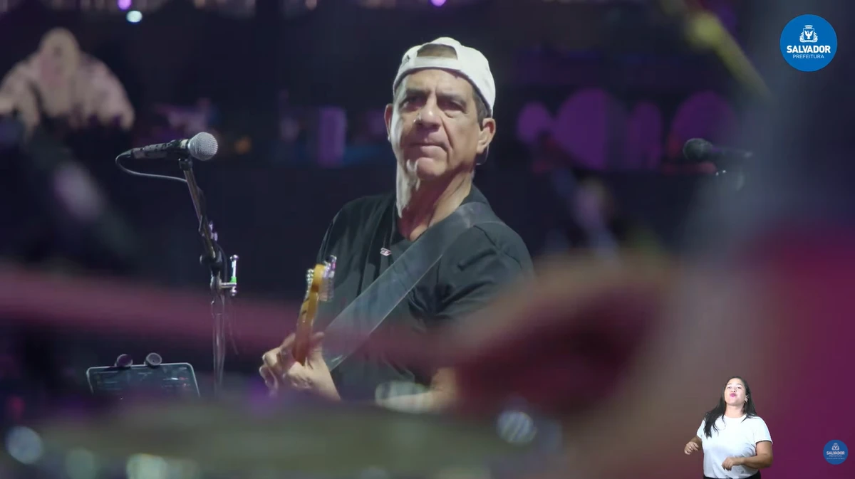 Durval Lelys no Festival Virada Salvador 2026 por Reprodução