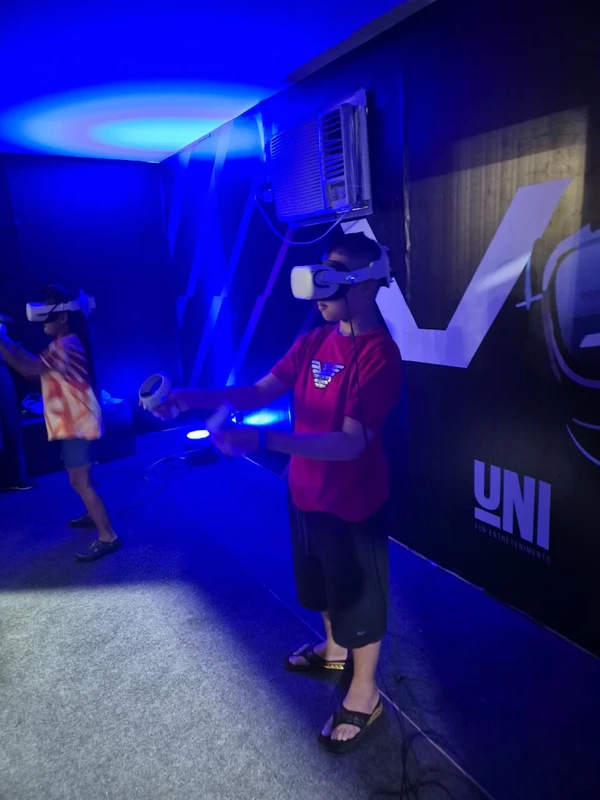 Galera curtindo a Arena Game, no Festival Virada Salvador por Moysés Suzart