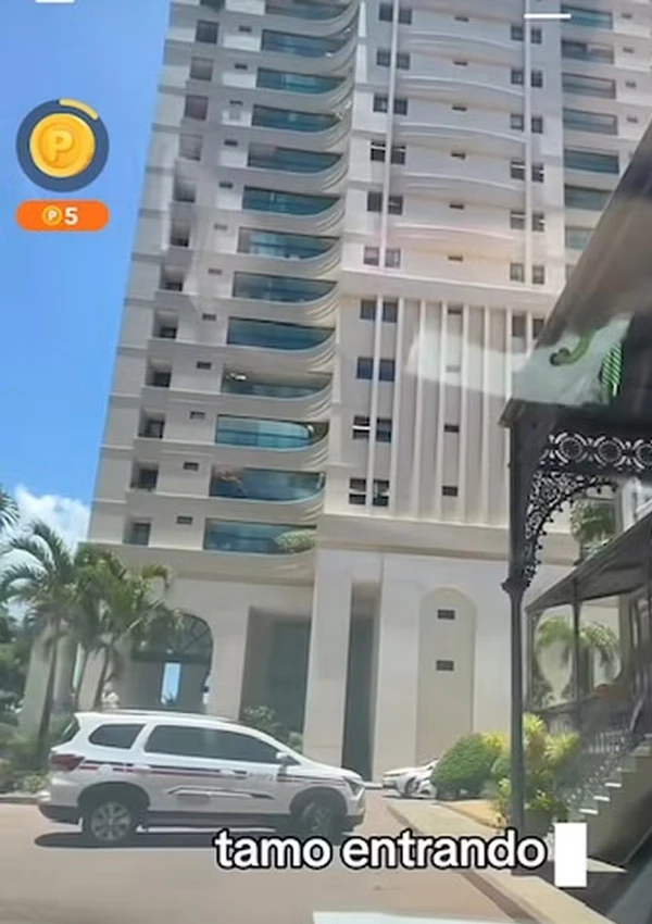 Prédio de Ivete Sangalo no Corredor da Vitória por Reprodução