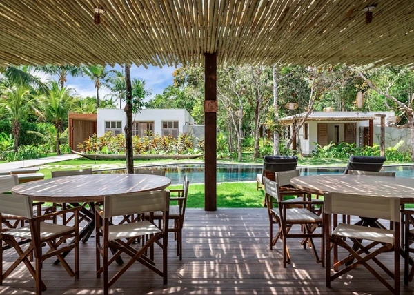 Distrito se tornou reduto de imóveis de luxo por Reprodução | Instagram