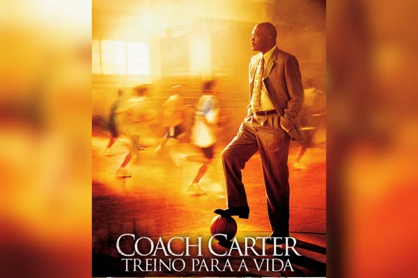 Coach Carter – Treino para a Vida (2005) | Baseado em uma história real, o filme mostra um técnico que exige disciplina e compromisso acadêmico de seus atletas por Reprodução