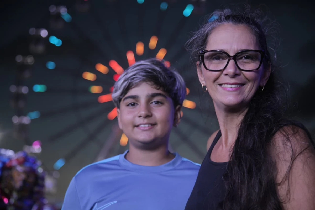 Fãs chegam cedo para acompanhar shows no quarto dia do Festival Virada Salvador por Sora Maia/CORREIO