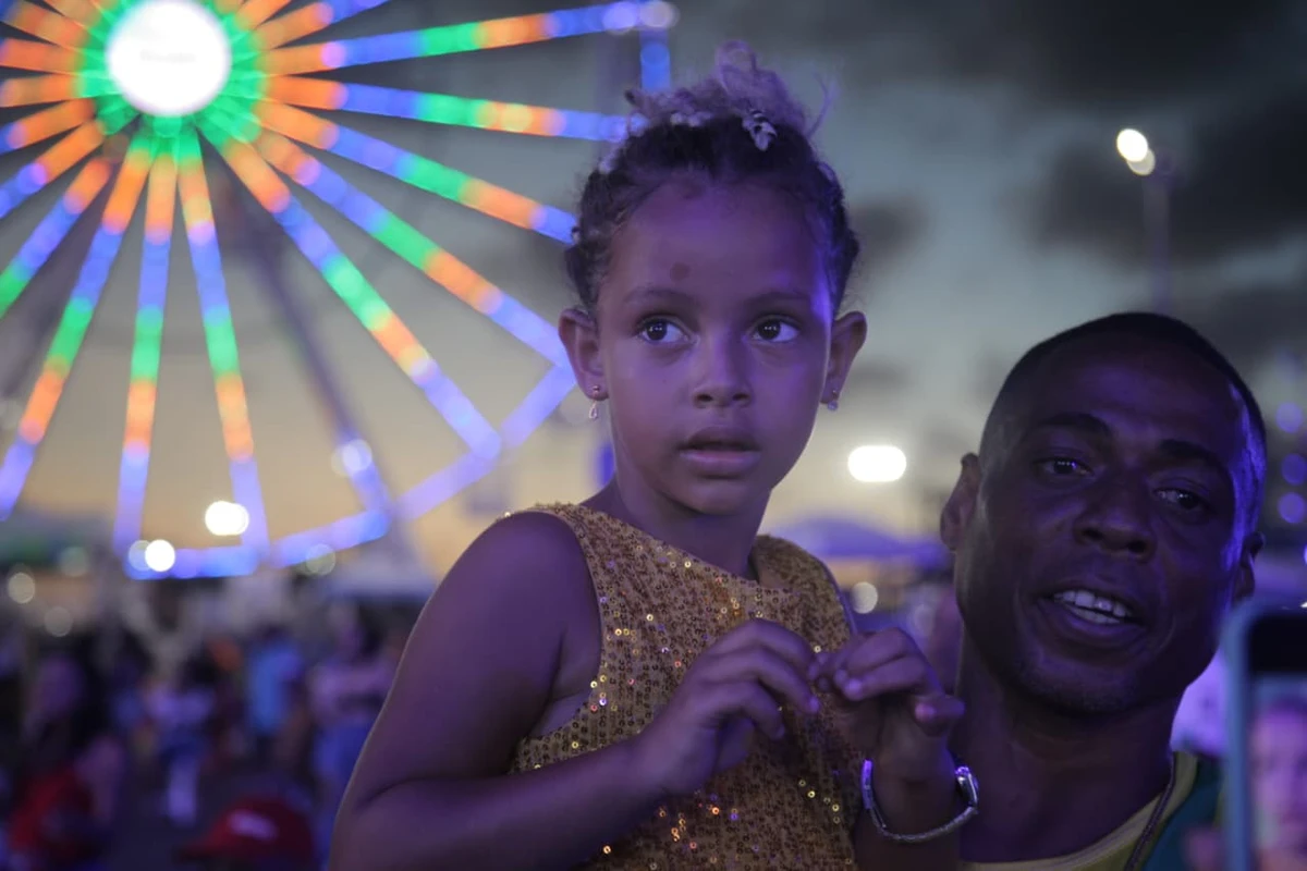 Fãs chegam cedo para acompanhar shows no quarto dia do Festival Virada Salvador por Sora Maia/CORREIO