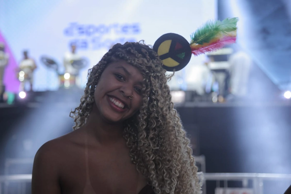 Fãs chegam cedo para acompanhar shows no quarto dia do Festival Virada Salvador por Sora Maia/CORREIO