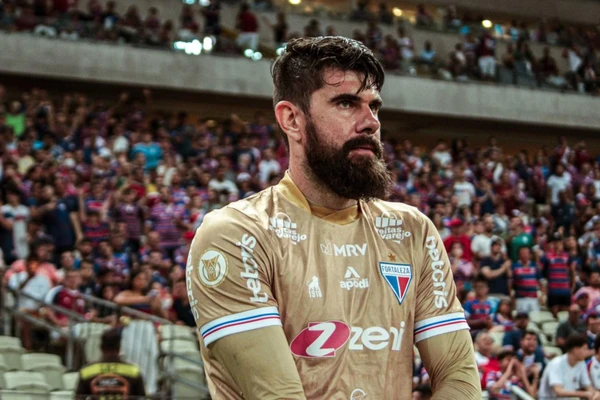 Fernando Miguel pelo Fortaleza  por Mateus Lotif / Fortaleza