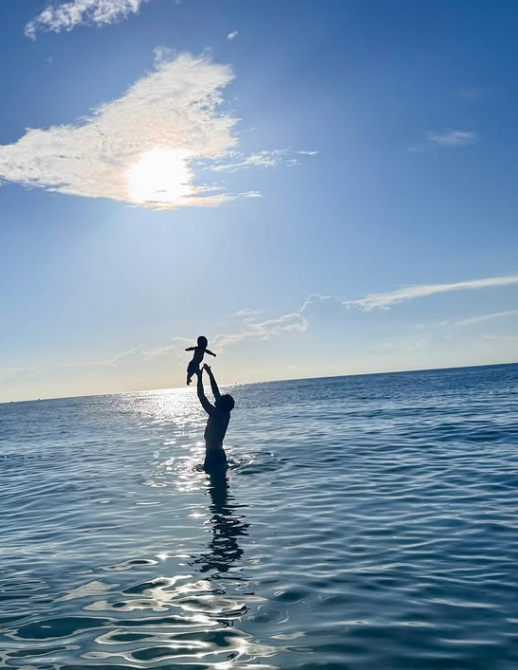  Gisele Bündchen compartilhou registros ao lado da família por Reprodução | Instagram