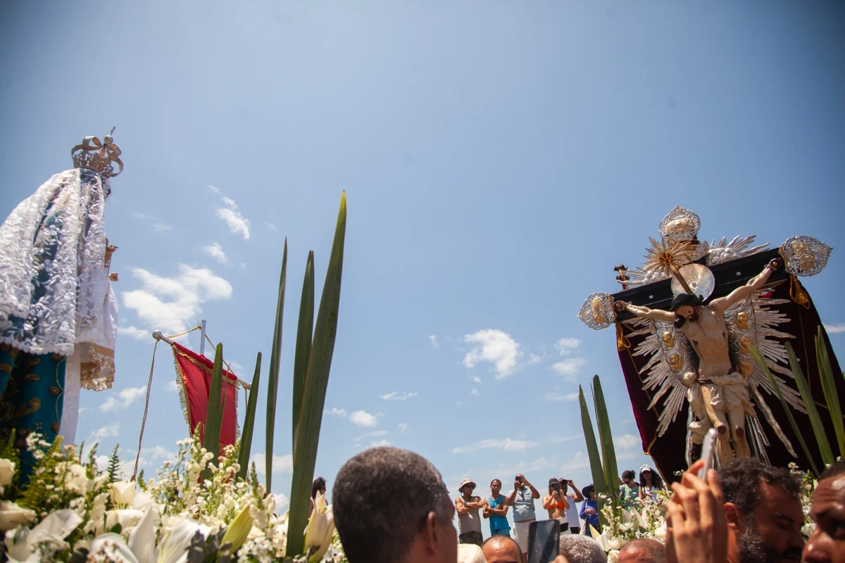 Bom Jesus dos Navegantes em Salvador: fé, tradição e o “molho” da Bahia por Sora Maia