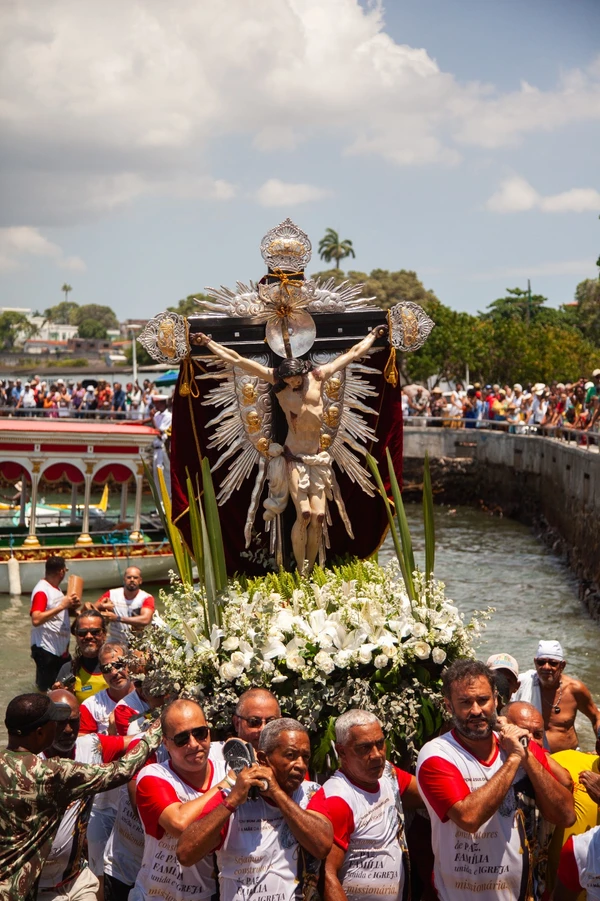 Bom Jesus dos Navegantes em Salvador: fé, tradição e o “molho” da Bahia por Sora Maia