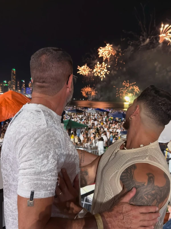 Casal de turistas agredidos ganha convite para passar Réveillon em Balneário Camboriú por Reprodução