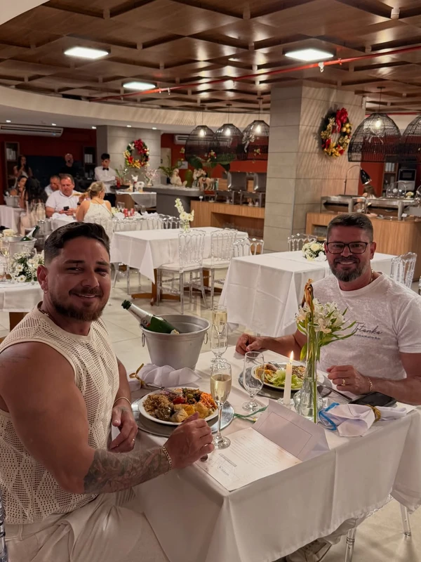 Casal de turistas agredidos ganha convite para passar Réveillon em Balneário Camboriú por Reprodução