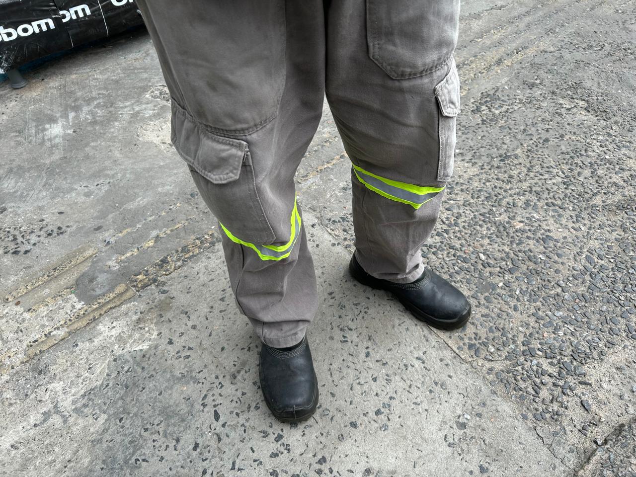 Porfissão perigo: medo e violência afastam técnicos de internet de bairros de Salvador por Bruno Wendel/CORREIO