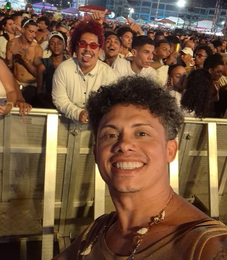 Ator curte dias de verão em Salvador por Reprodução | Instagram