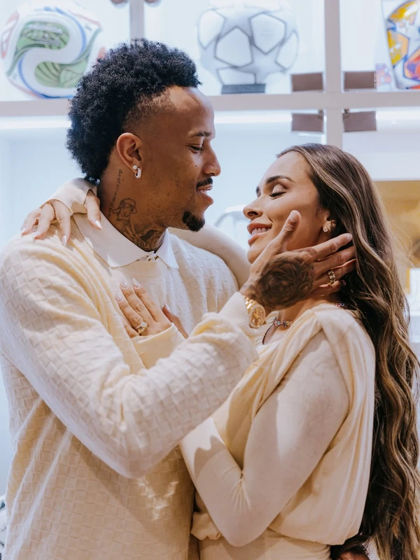 Tainá Militão e Eder Militão por Reprodução/Instagram