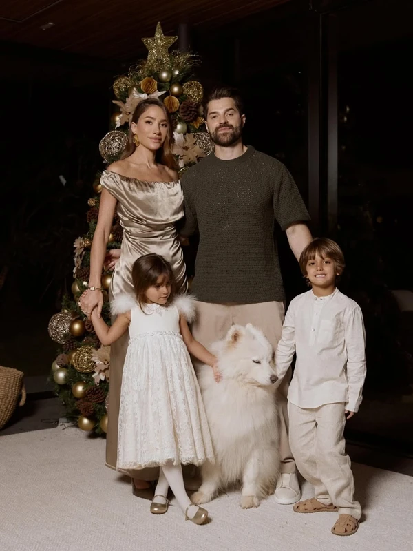 Alok, Romana e os filhos por Reprodução