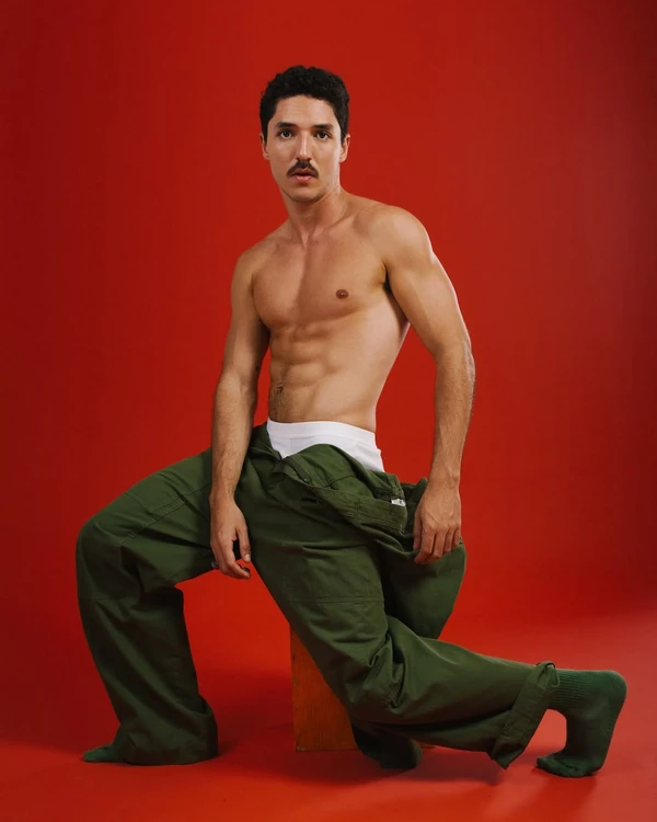 João Vitor Silva por Reprodução/Instagram @philipplavra e @relvas.oficial