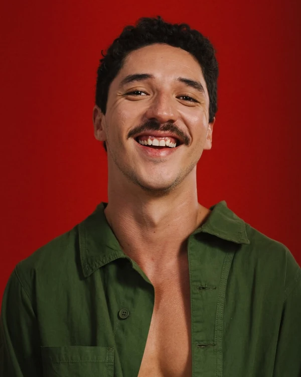 João Vitor Silva por Reprodução/Instagram @philipplavra e @relvas.oficial