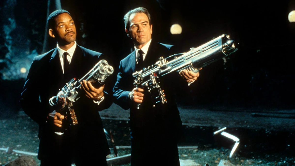 Will Smith e Tommy Lee Jones em 'MIB: Homens de Preto' por Divulgação