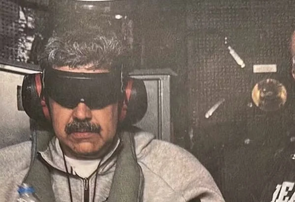 Donald Trump divulga imagem de Nicolas Maduro após ser capturado na Venezuela por auto-upload