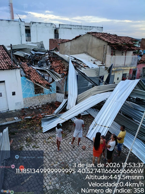 Casa de uma moradora foi destelhada por Reprodução/ Defesa Civil de Jacobina