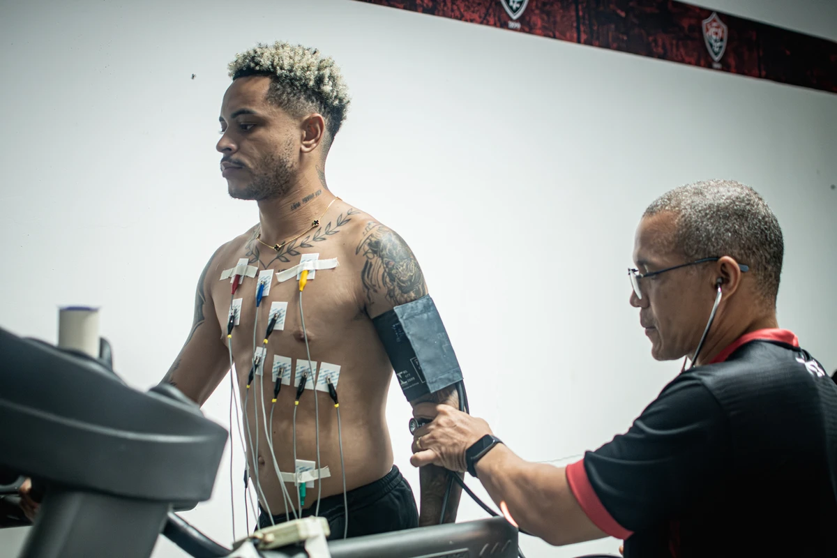 Jogadores do Vitória se reapresentaram neste sábado (3)