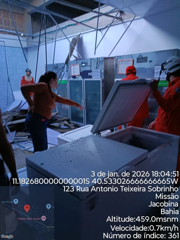 Prédio público foi destelhado por Reprodução/ Defesa Civil de Jacobina