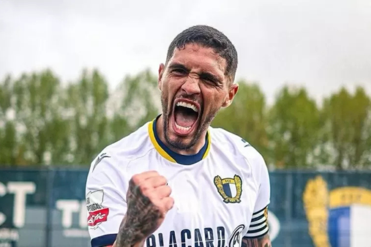 Riccieli pelo Famalicão por Divulgação