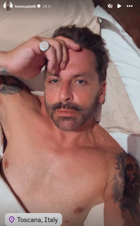 Henri Castelli por Reprodução