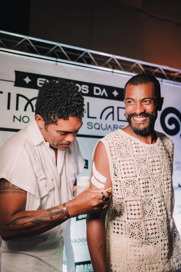 Timbalada abre o verão 2026 em noite de celebração no Candyall Guetto Square  por Divulgação/@mascarenhasvictor_ @leawry