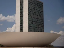 Imagem - Câmara dos Deputados abre concurso com 140 vagas e salário inicial de até R$ 30 mil