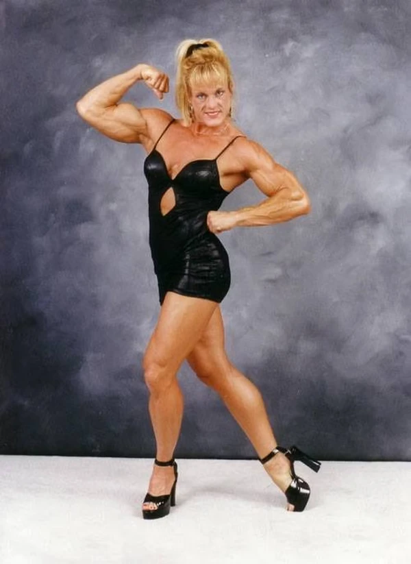 A fisiculturista e atriz Jayne Trcka por Reprodução 
