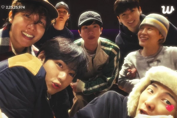 BTS por Reprodução