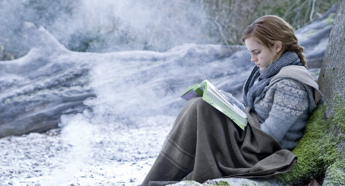 Hermione Granger é uma das personagens que amam ler 