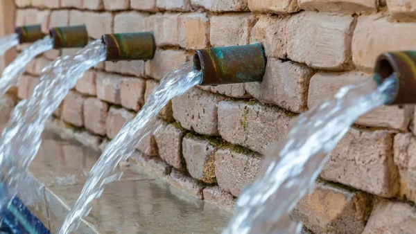 Parque da Nascença, trilha e balneário atraem turistas, enquanto a demanda cresce