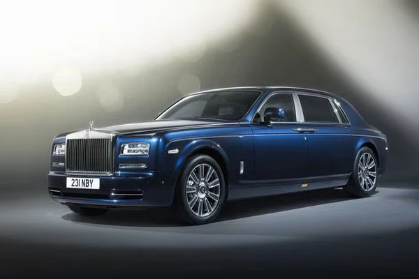 Rolls-Royce Phantom por Divulgação