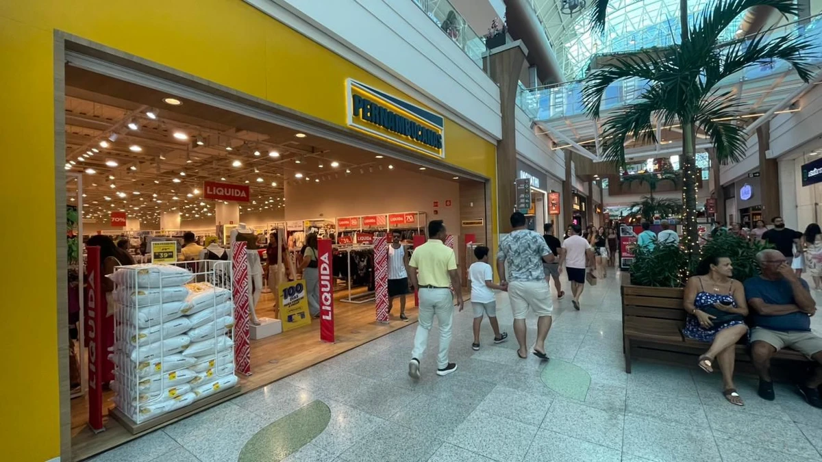 Shopping oferece descontos de até 50% para queimar estoque por Divulgação 