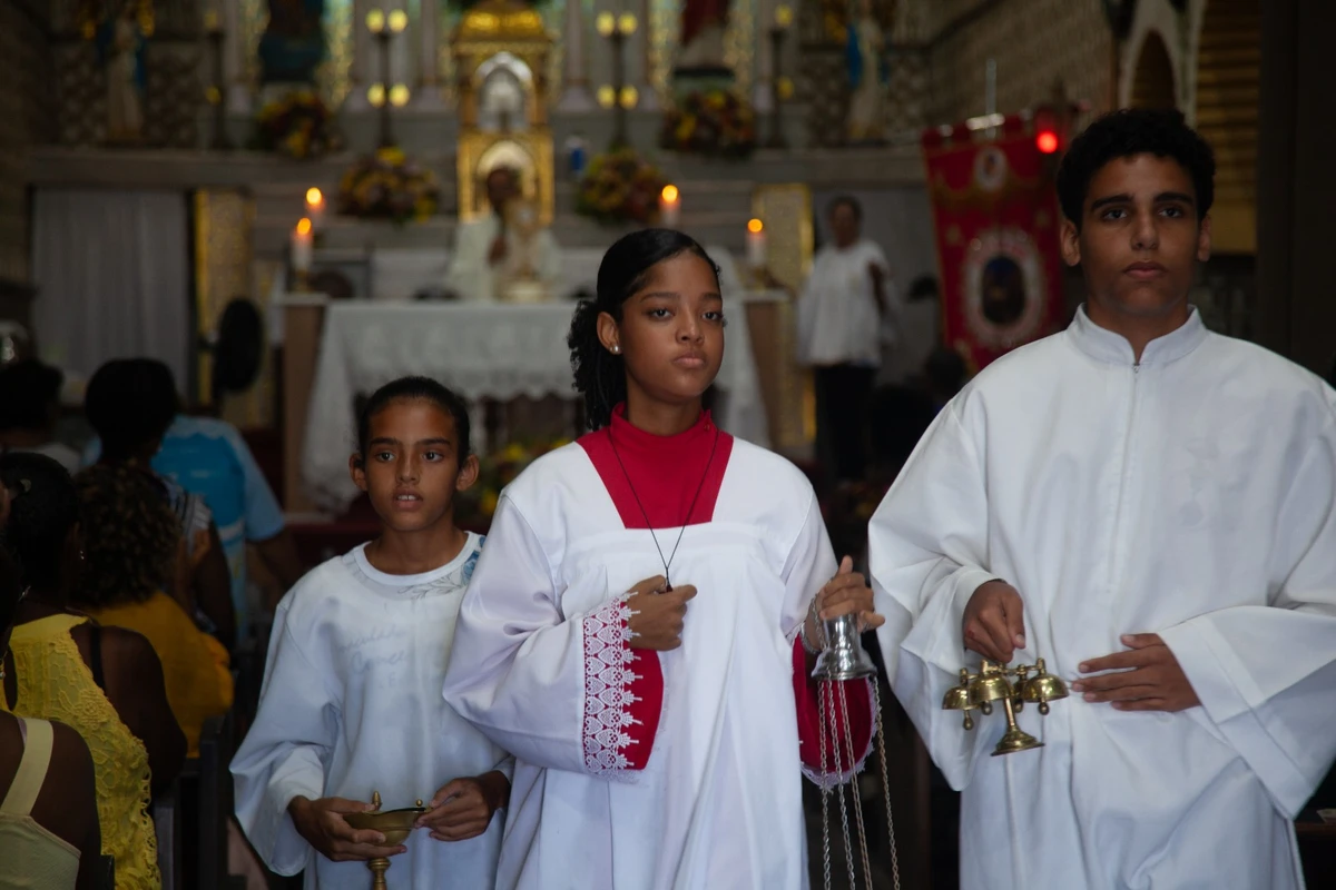 Veja imagens de como foi a tarde de louvor na Festa de Reis da Lapinha por Sora Maia/CORREIO