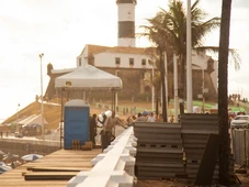 Imagem - Contagem regressiva: Salvador inicia montagem das estruturas para o Carnaval 2026
