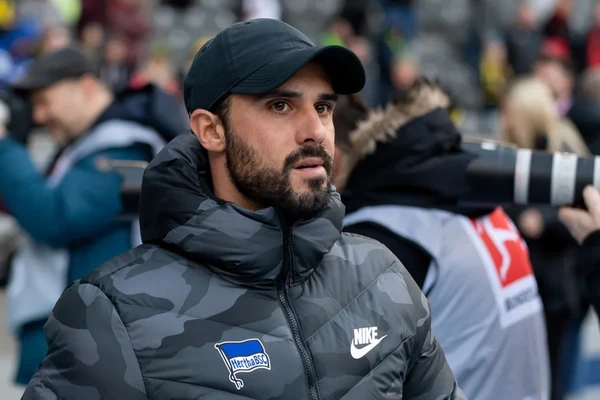 Alexander Nouri por Reprodução