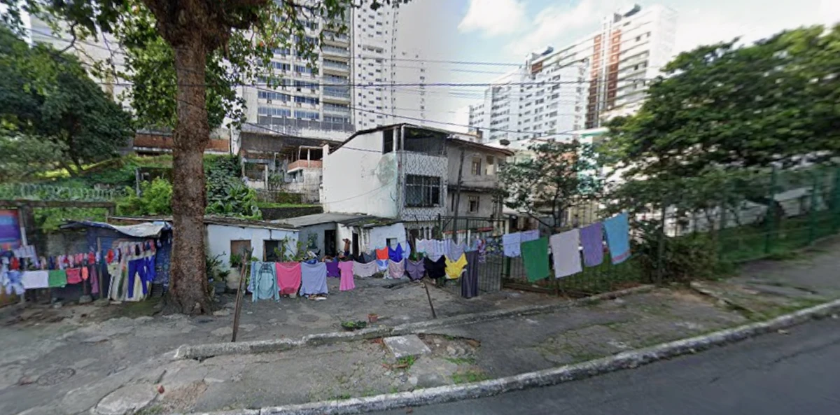 Parte dos moradores diz nunca ter pago IPTU por Reprodução/Google Mapas