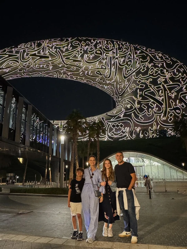 Raoni Carneiro, Fernanda Rodrigues e filhos por Reprodução/Instagram