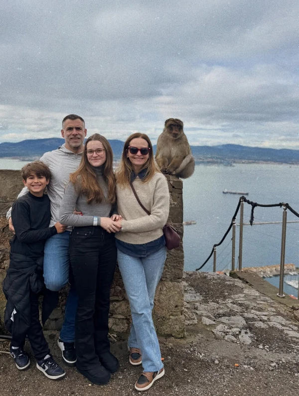 Raoni Carneiro, Fernanda Rodrigues e filhos por Reprodução/Instagram