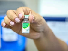 Imagem - Prefeitura oferece vacina gratuita contra o HPV para jovens em Salvador