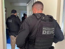 Imagem - Suspeito de balear delegado faz mulher refém e é morto a tiros na Graça