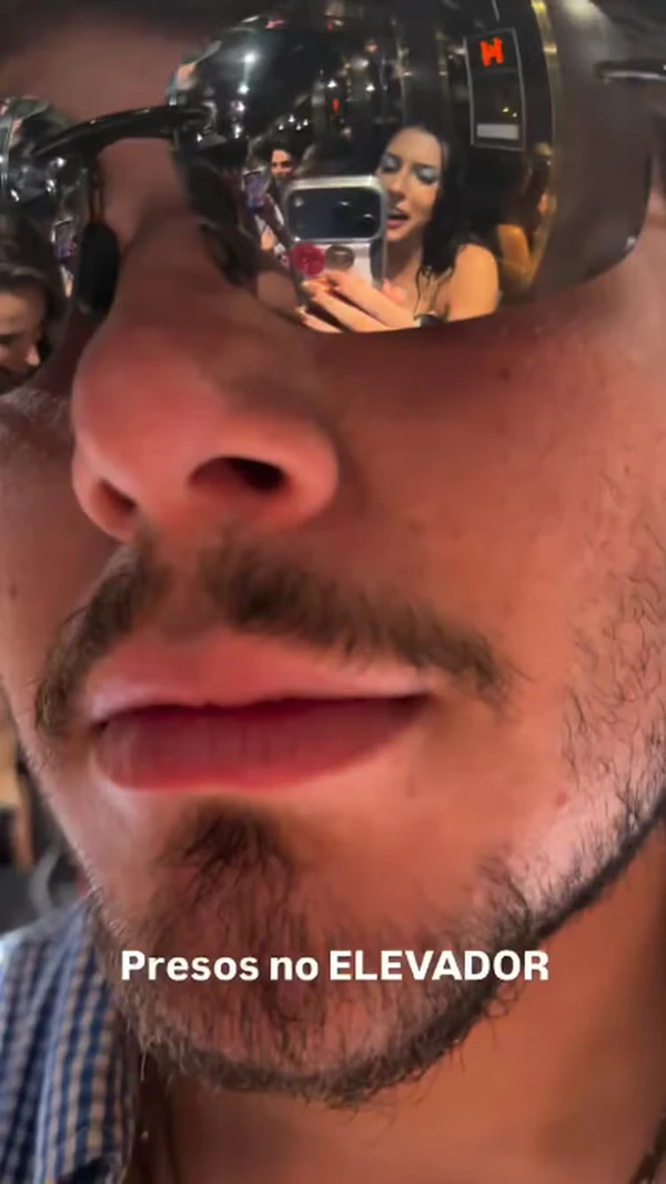 Ana Castela ficou presa em elevador de navio por Reprodução/Instagram