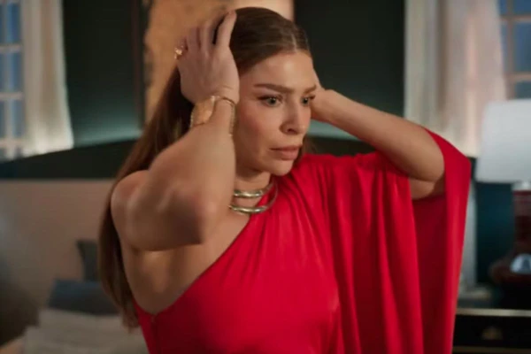 Arminda comete primeiro verdadeiro ato de vilania na novela