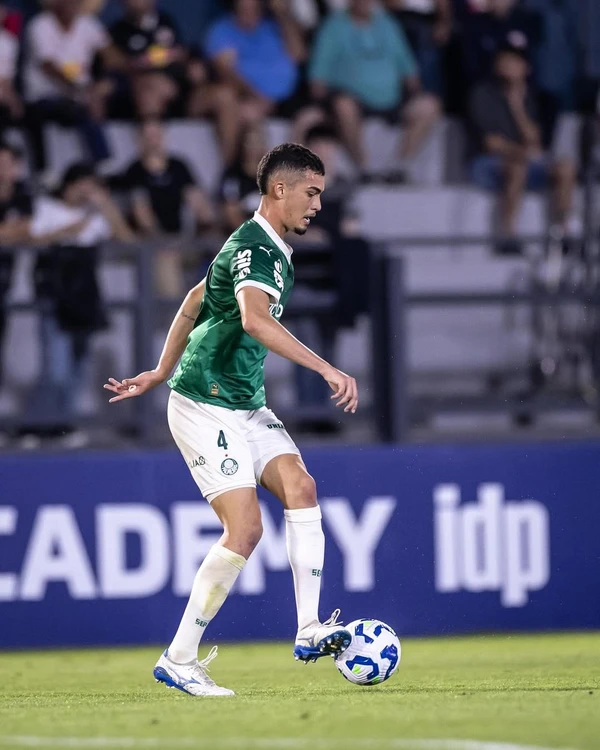 Diogo Silva pelo sub-20 do Palmeiras por Reprodução/Instagram