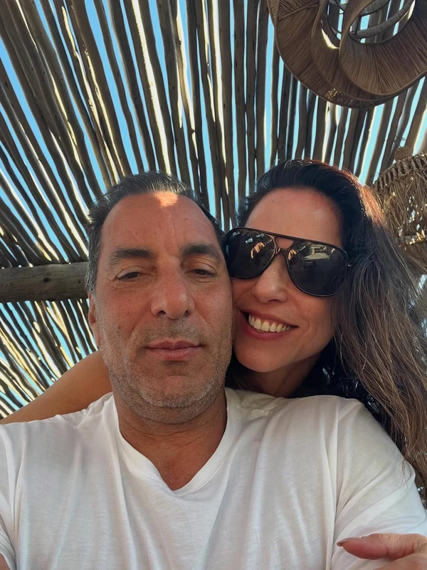 Edmundo com a namorada, Carol Chequer por Reprodução/Instagram