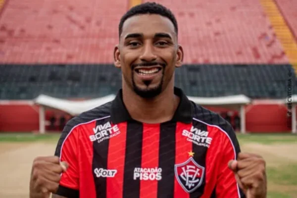 Matheusinho foi contratado junto ao Cuiabá por R$ 3,3 milhões por Victor Ferreira/EC Vitória